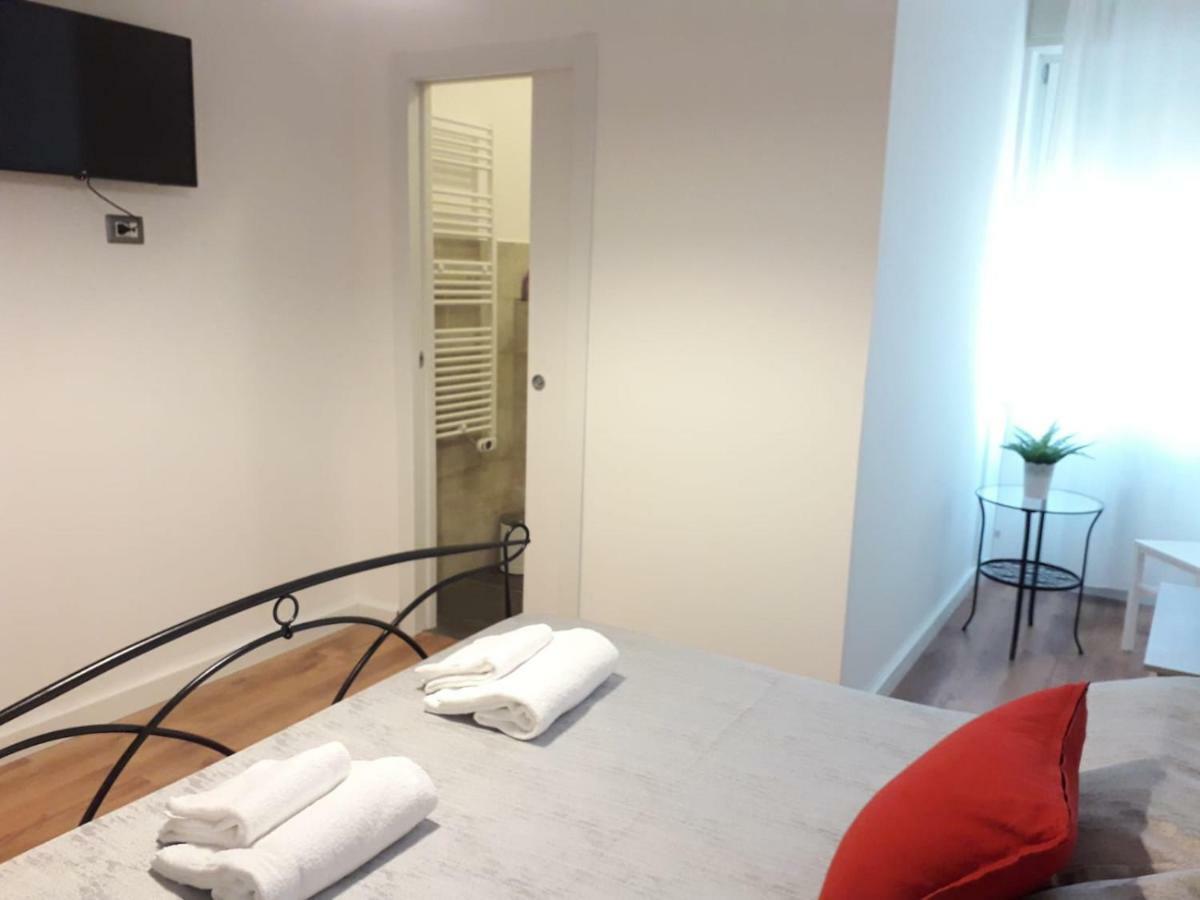 Es - Essential Solution & Emotion Stories Bed and Breakfast Verona Buitenkant foto